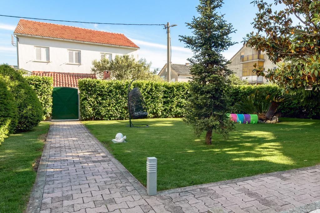 Kuca Za Odmor Kuzmanic Villa Kastela Dış mekan fotoğraf