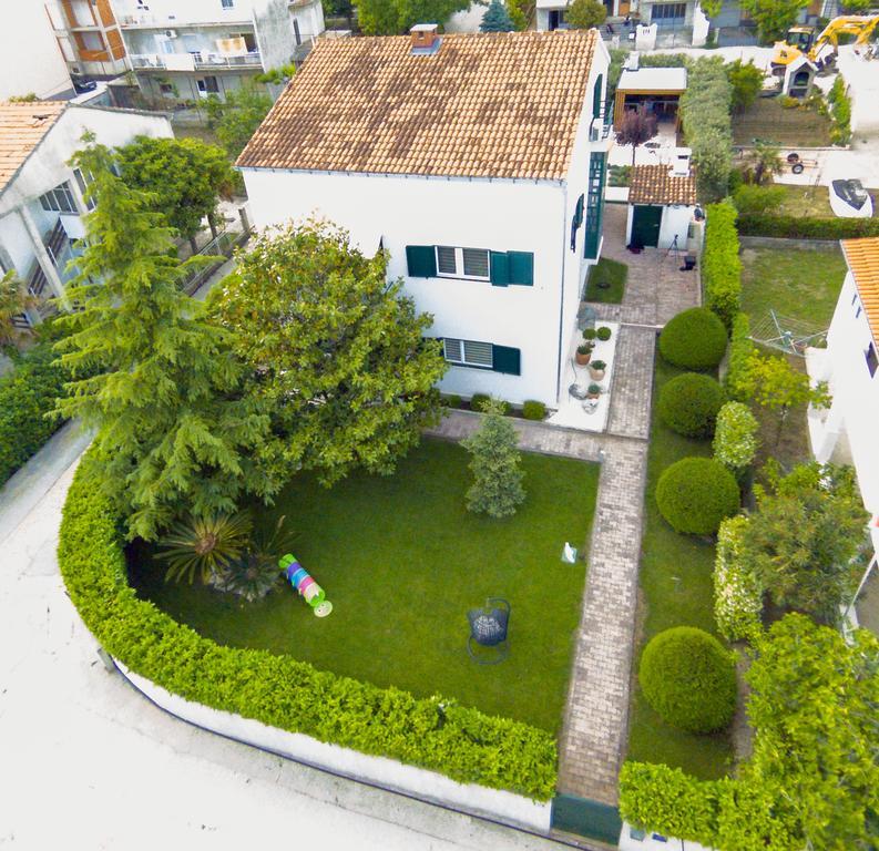 Kuca Za Odmor Kuzmanic Villa Kastela Dış mekan fotoğraf
